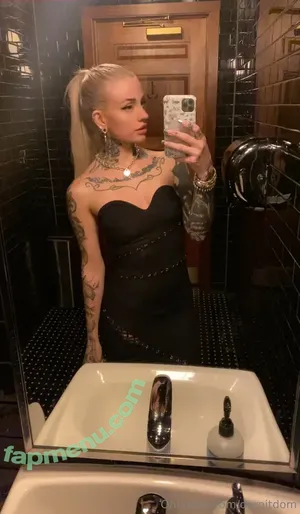  nude photo #0001