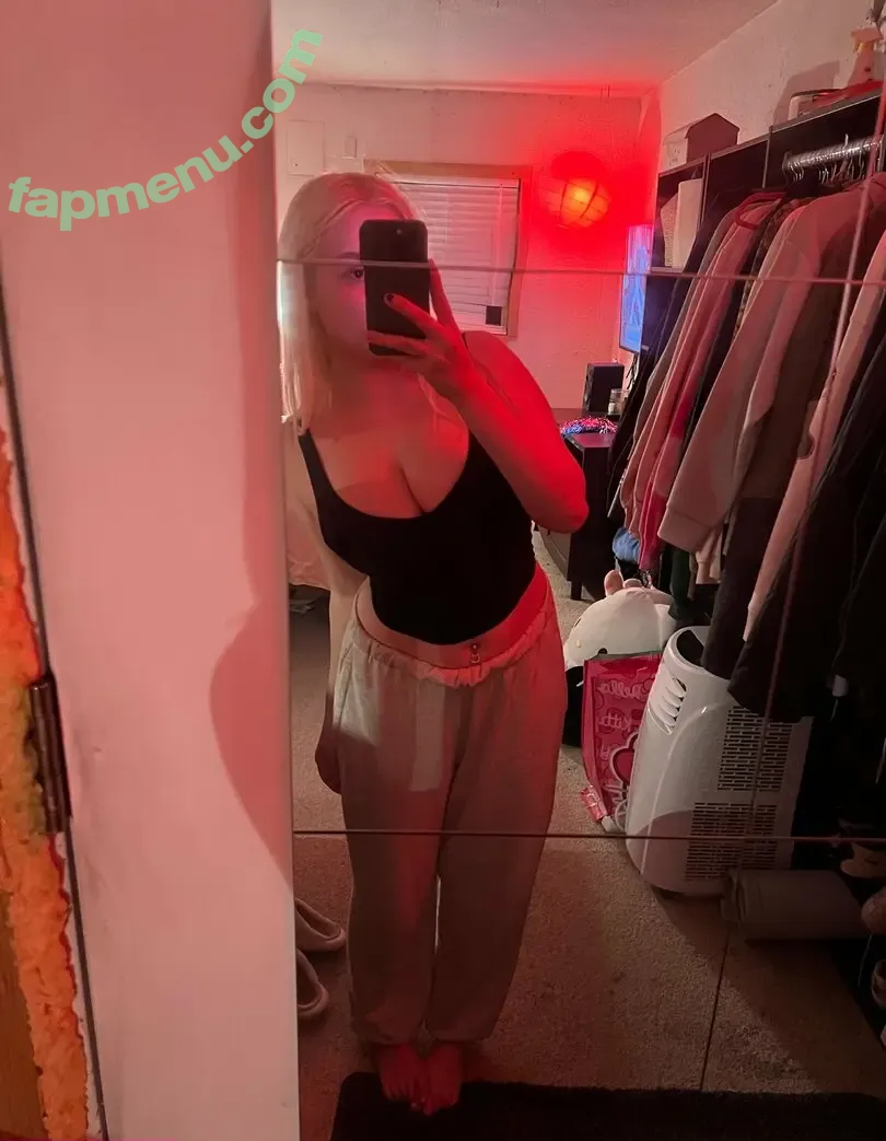 darpop nude photo #0031 (dar.pop)
