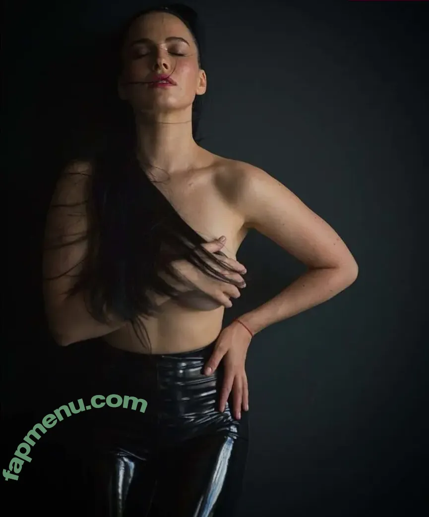 Dasha Astafieva nude photo #0021 (da_astafieva)
