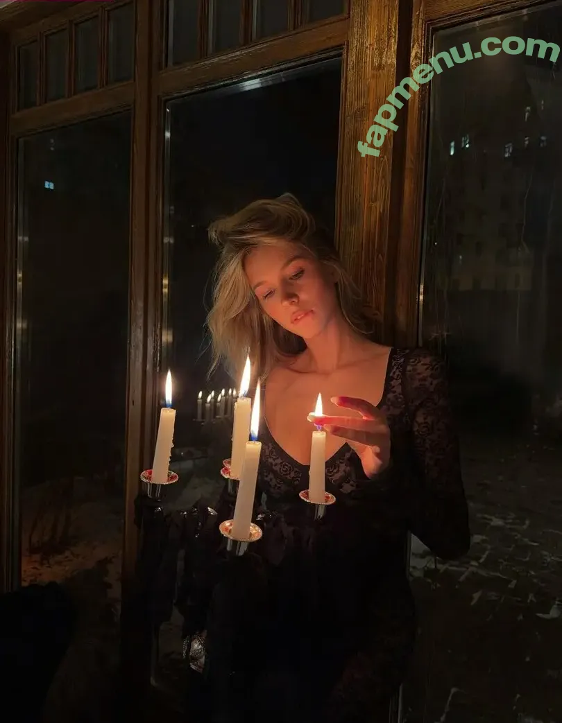 Dasha Boyko nude photo #0303 (dashaboyko_)