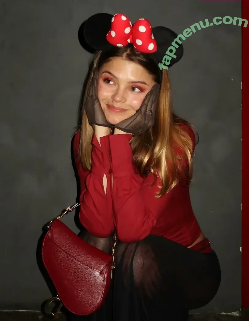 Dasha Komarova nude photo #0221 (Darya Komarova / Odarka Komarova / odarka_komarova / odarochka)