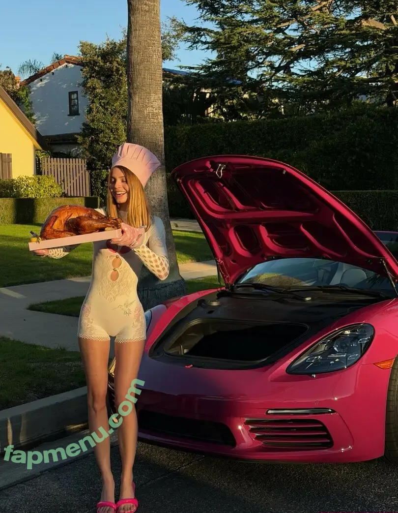 Dasha Komarova nude photo #0264 (Darya Komarova / Odarka Komarova / odarka_komarova / odarochka)