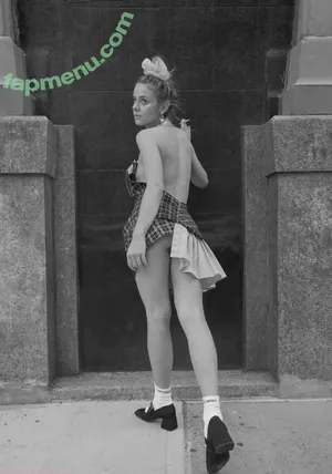 Dasha Nekrasova / dash_cam nude photo #0242