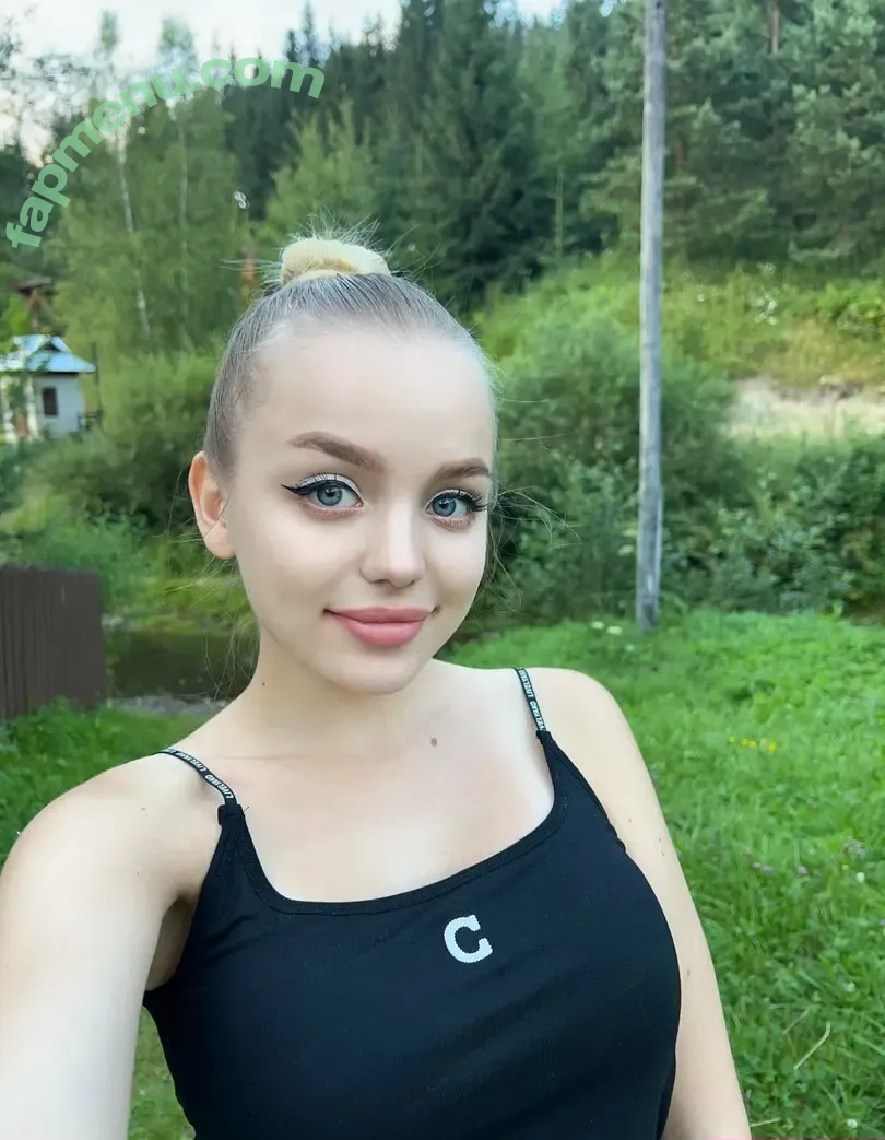 dashberry nude photo #0001 (gyarustrawberry7)