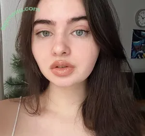  nude photo #0005
