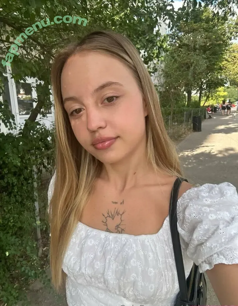 dashenka18 nude photo #0146 (dasha_dasha_18_)