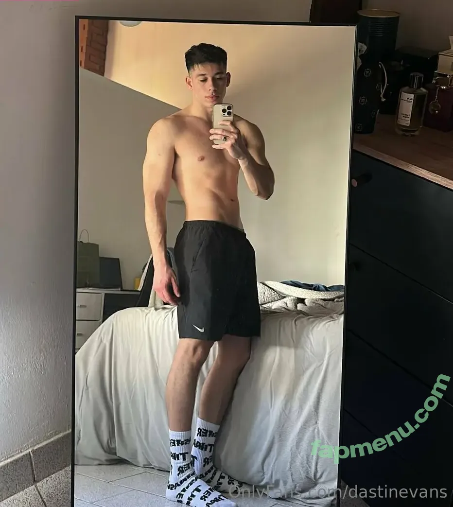 dastinevans nude photo #0014 (dastinevans)