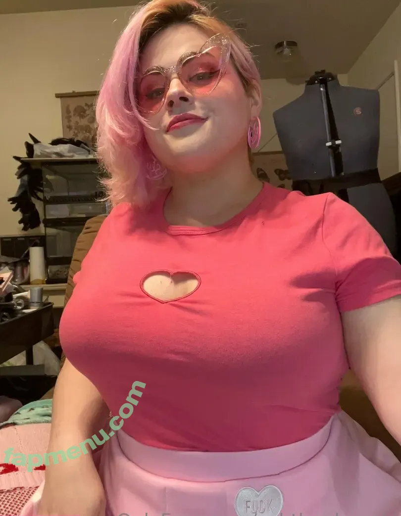 datbadashe nude photo #0001 (datbadashe)