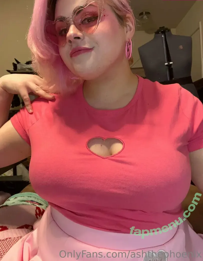 datbadashe nude photo #0002 (datbadashe)