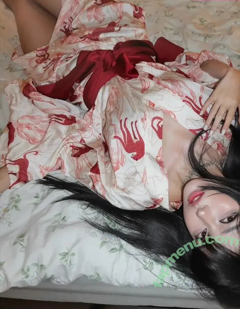 Daturakisses nude photo #0255 (Sacha Wang)