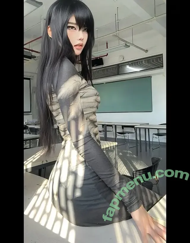 Daturakisses nude photo #0261 (Sacha Wang)