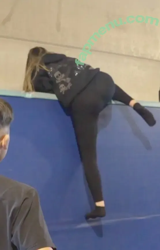 Davina Geiss nude photo #0056 (davina_geiss / davinageiss / the_real_davina_geiss)