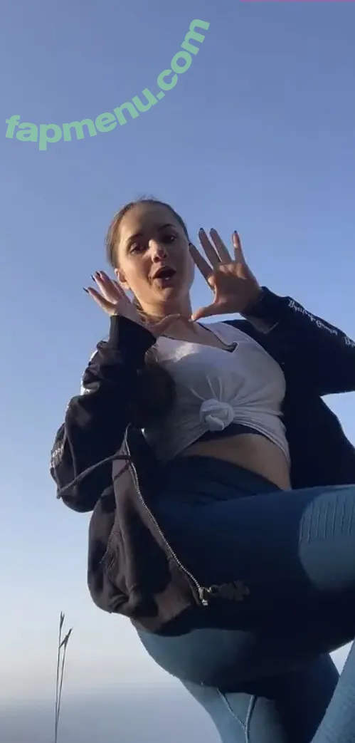 Davina Geiss nude photo #0102 (davina_geiss / davinageiss / the_real_davina_geiss)