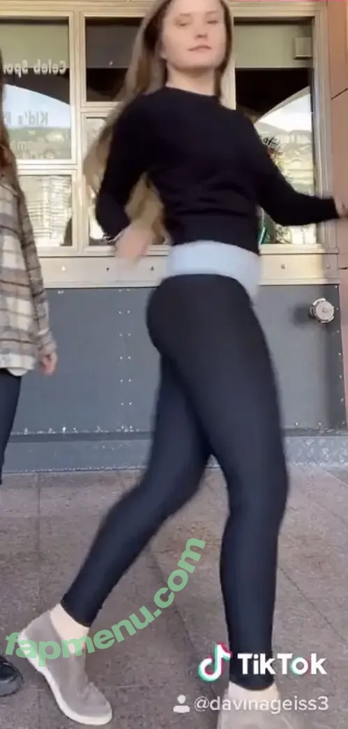 Davina Geiss nude photo #0105 (davina_geiss / davinageiss / the_real_davina_geiss)