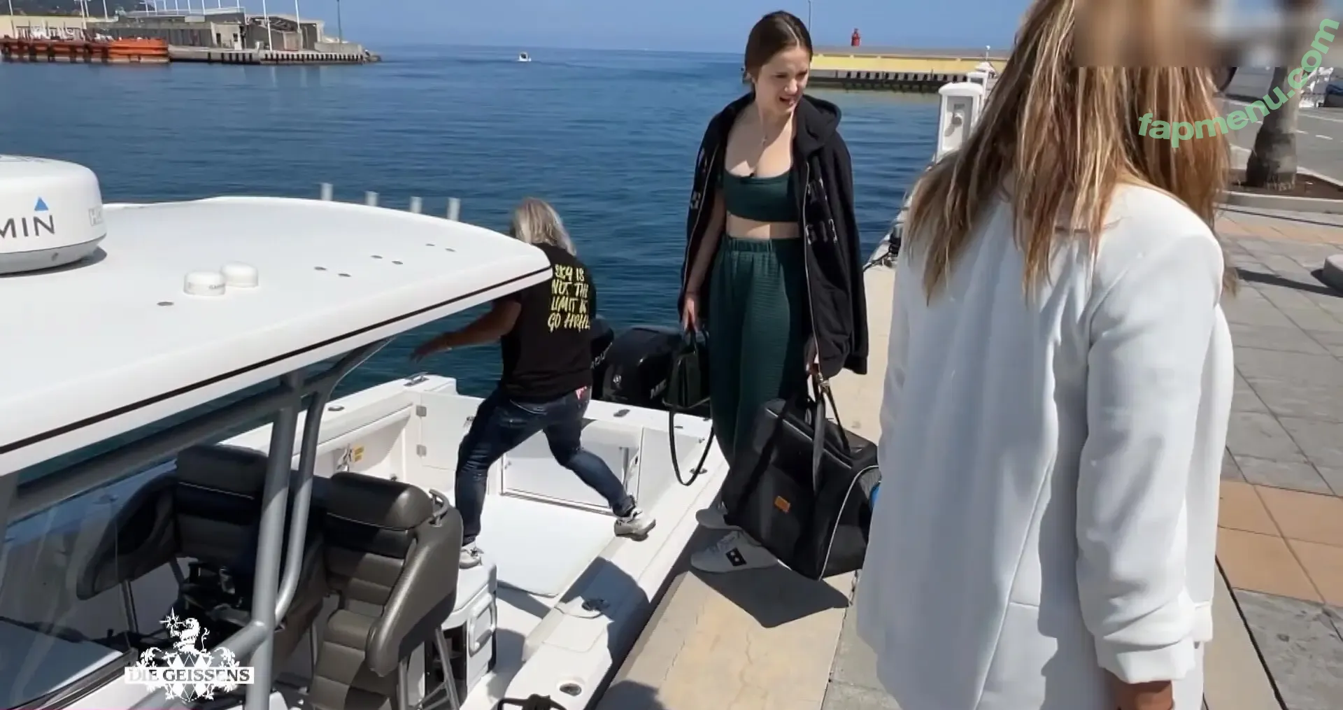 Davina Geiss nude photo #0256 (davina_geiss / davinageiss / the_real_davina_geiss)