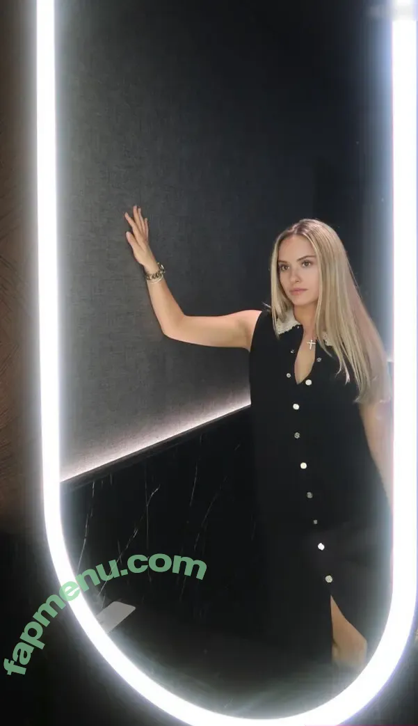 Davina Geiss nude photo #0293 (davina_geiss / davinageiss / the_real_davina_geiss)