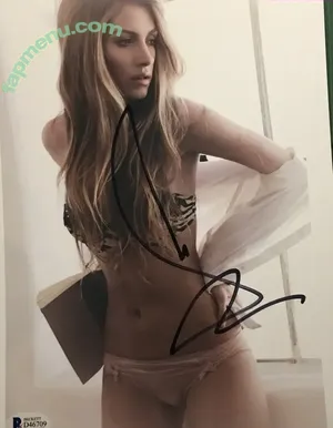 Dawn Olivieri / dawnolivieri nude photo #0040