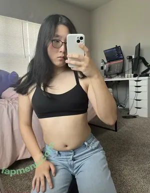 Dawnmoer nude photo #0003