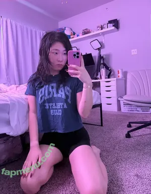 Dawnmoer nude photo #0016