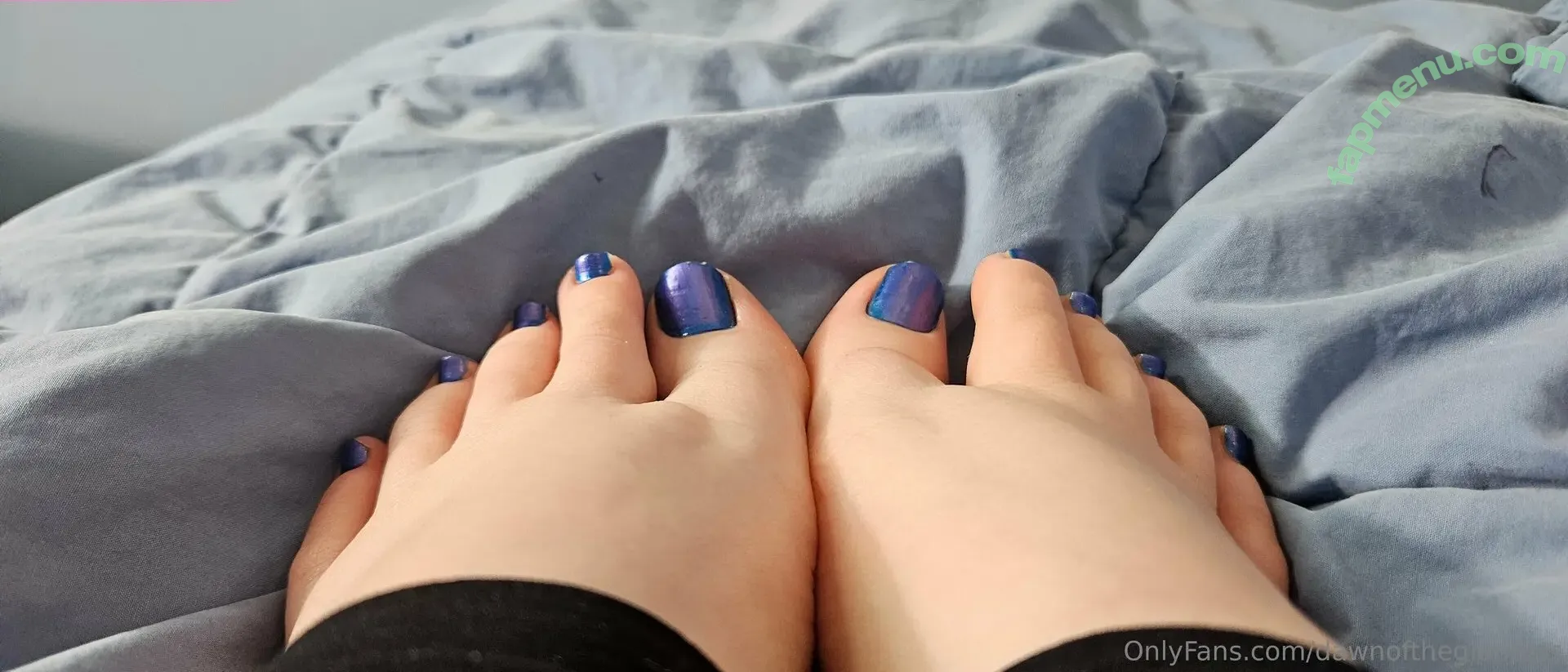 dawnofthegiantess nude photo #0005 (dawnofthegiantess)