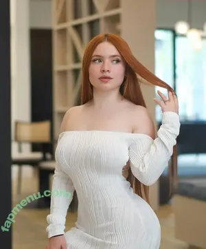  nude photo #0001