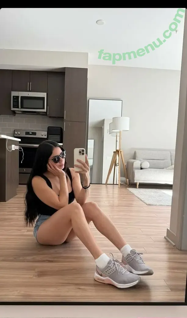 Dayanna Vigil nude photo #0006 (dayanna_vigil)