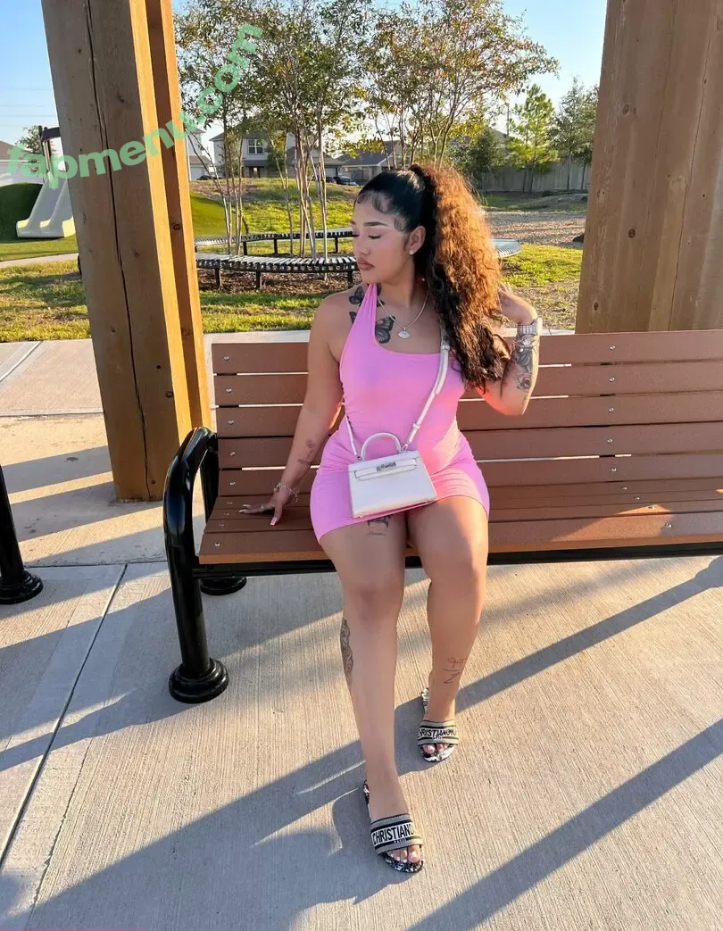 Daysiidukes nude photo #0012 (daisy_dukes_qc)