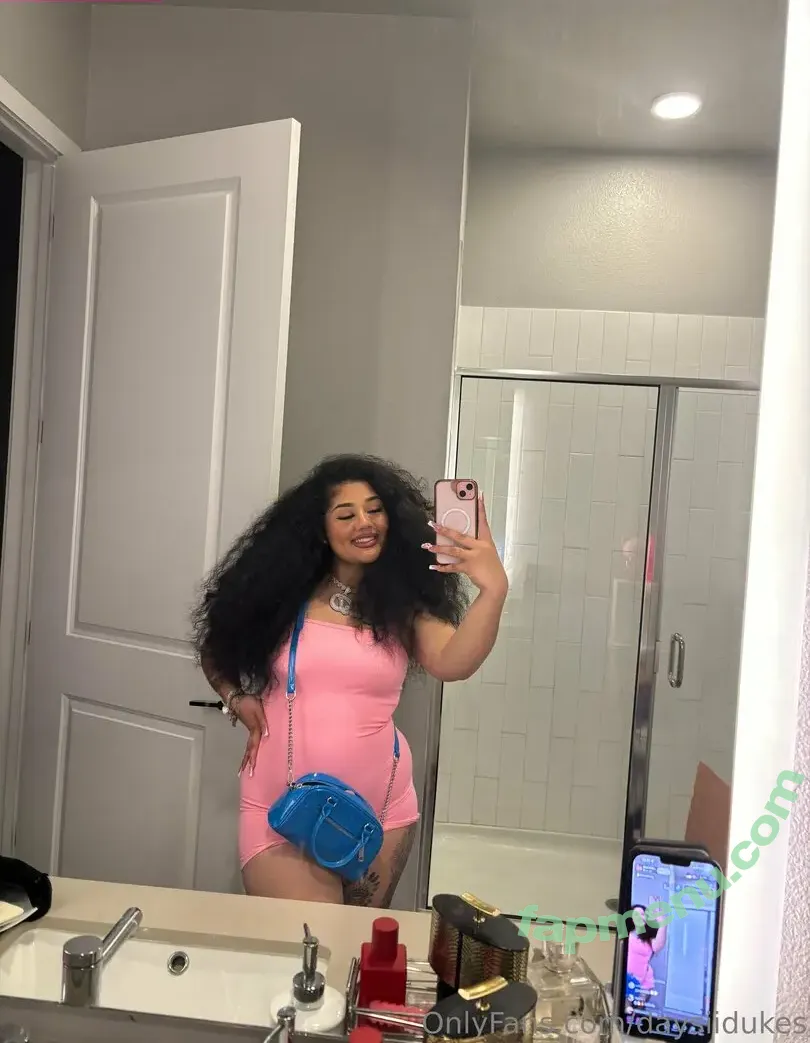 Daysiidukes nude photo #0015 (daisy_dukes_qc)