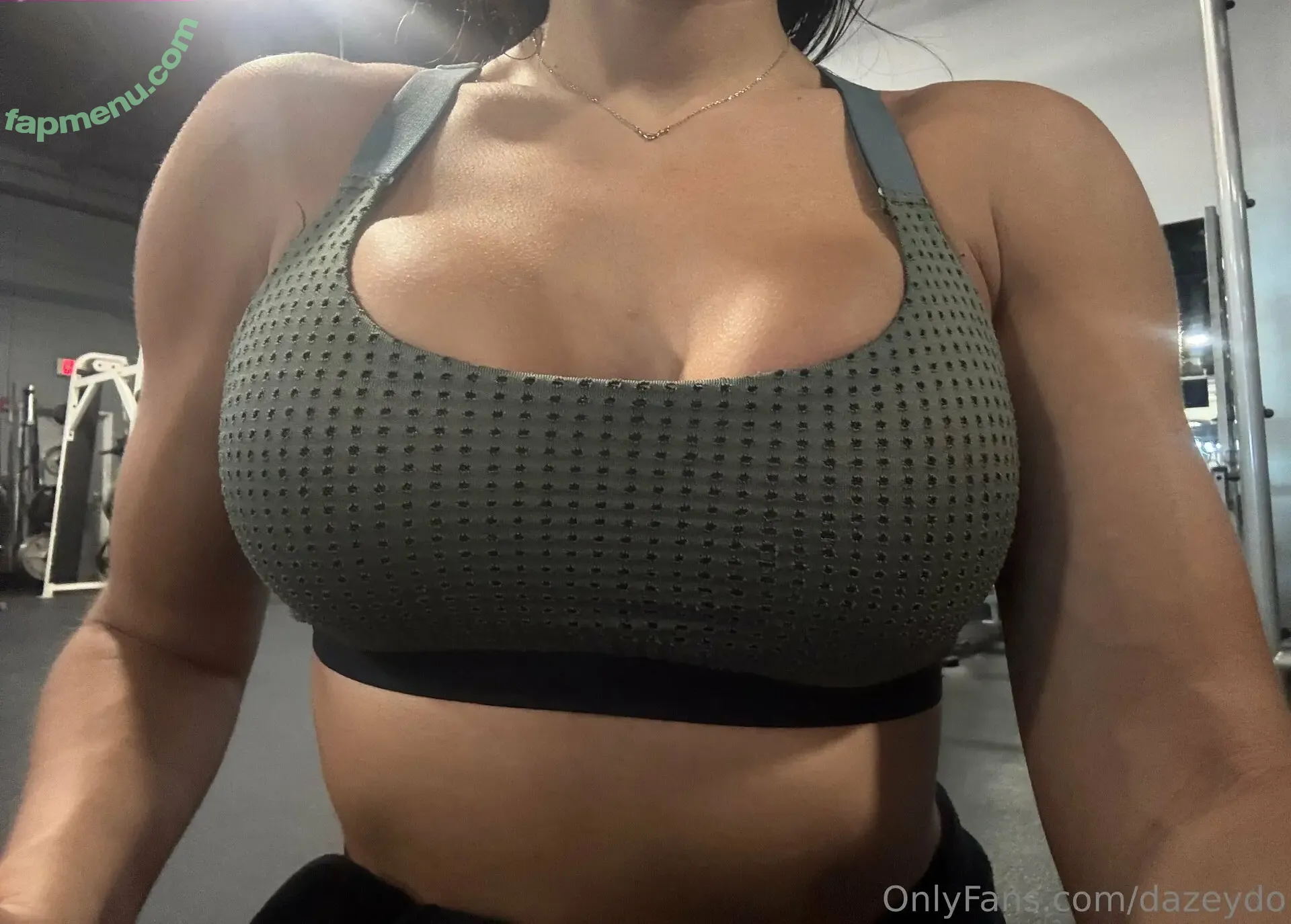 dazeydo nude photo #0044 (dazey.do)