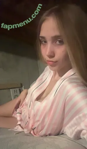 nude photo #0017