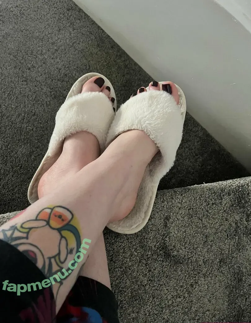 dbzgoth nude photo #0154 (dbzgothbecca)