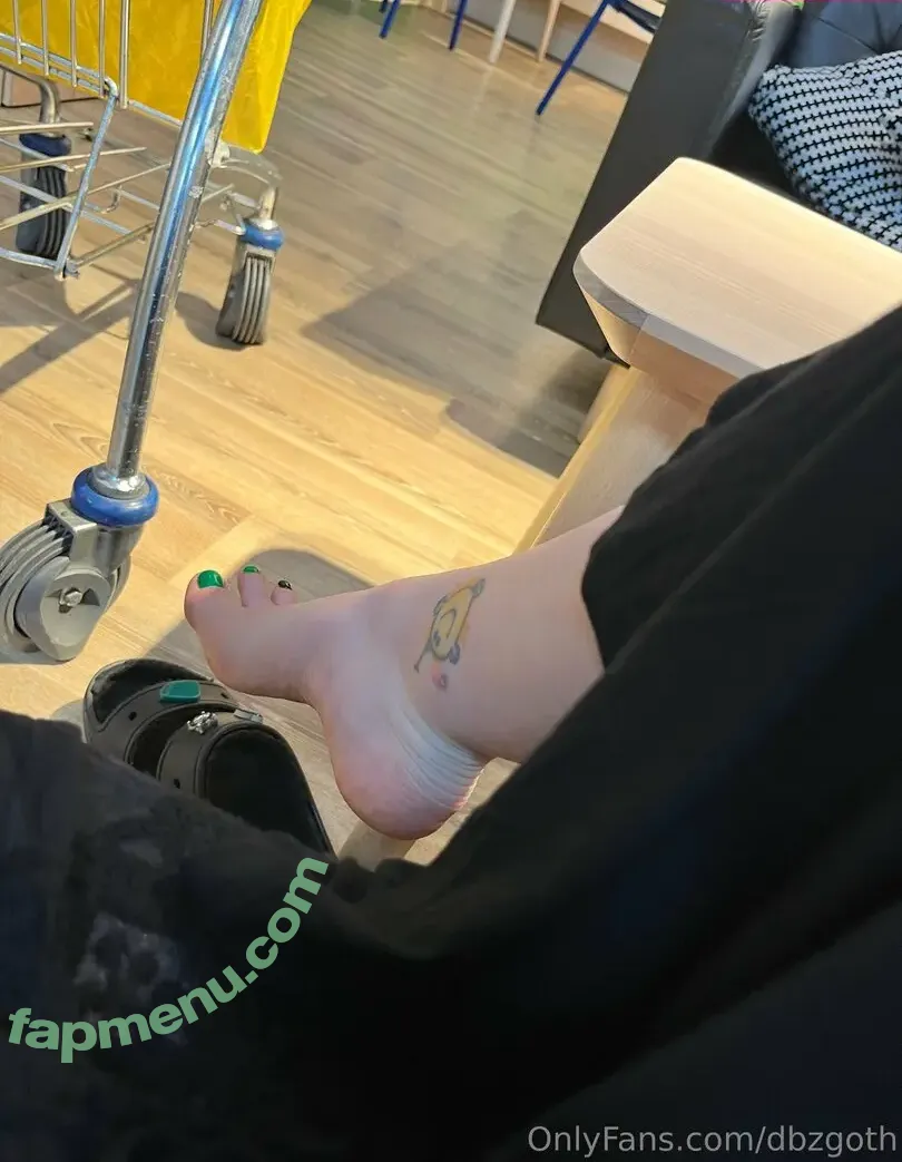 dbzgoth nude photo #0198 (dbzgothbecca)