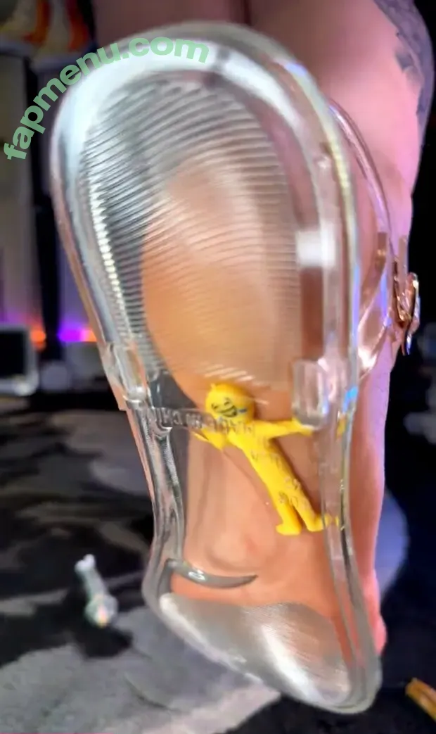 dbzgoth nude photo #0232 (dbzgothbecca)