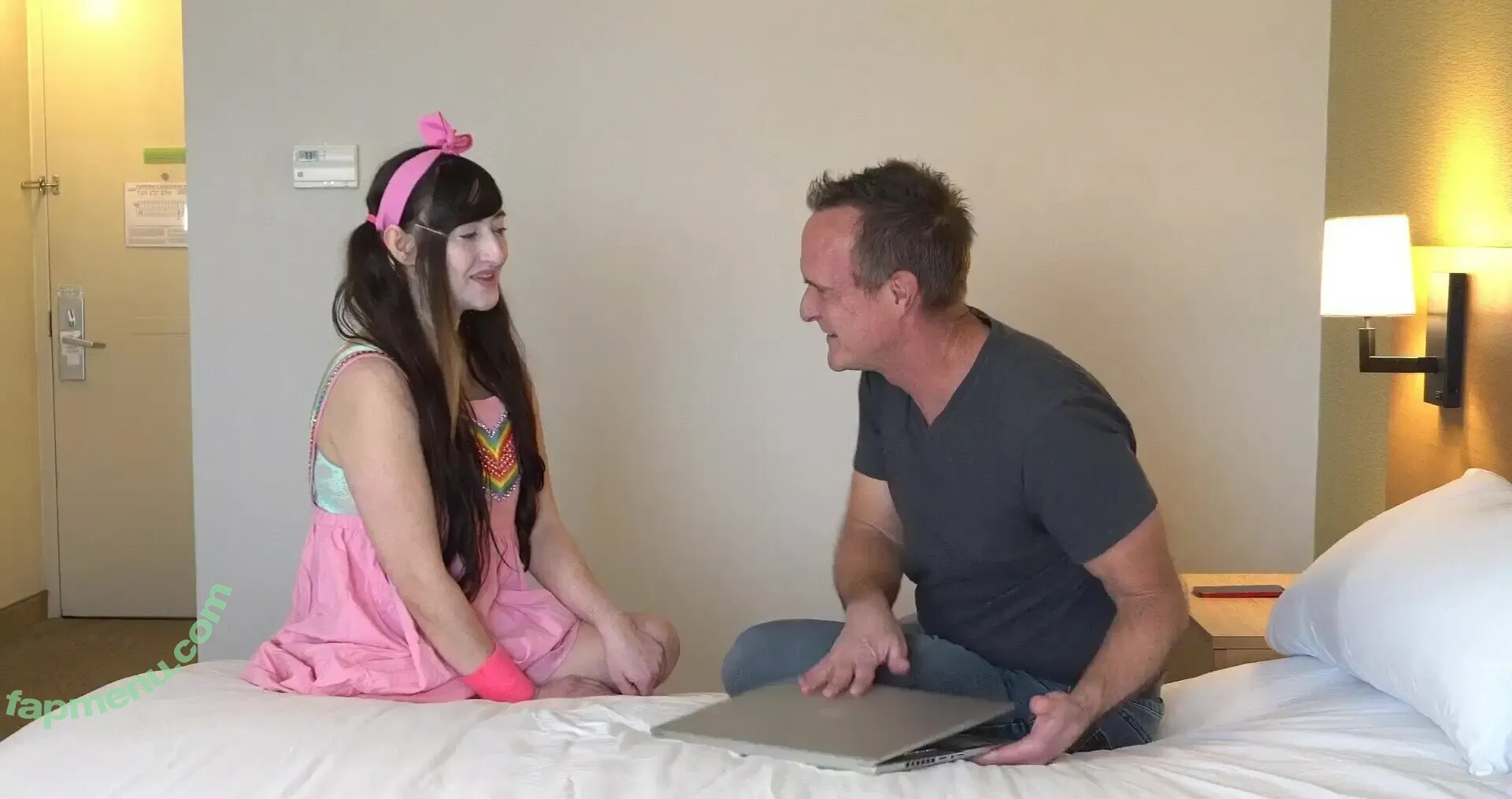 dctrousersnake nude photo #0086 (dctrousersnake)