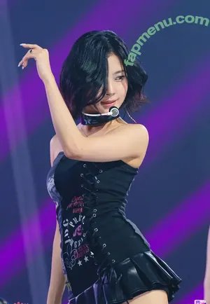 ddayyeonii / Dayeon / KEP1ER / KƎP1ƎR nude photo #0009