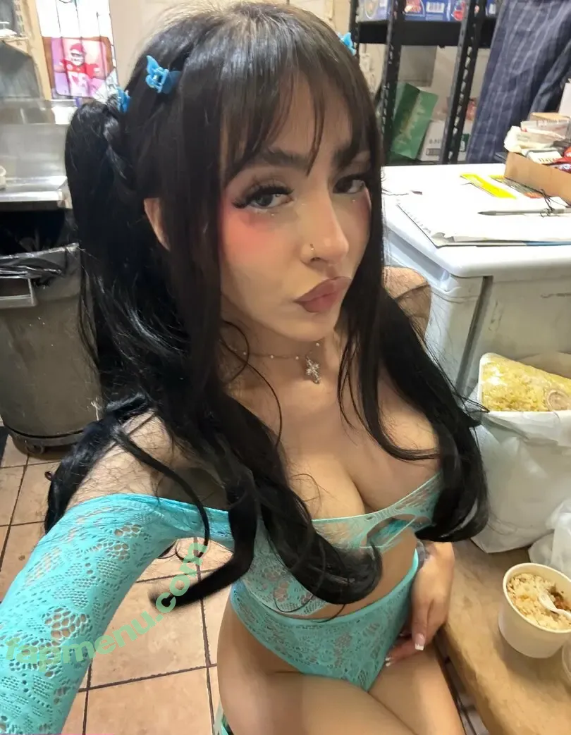 ddcafexo nude photo #0012 (kittenbebemamaa)