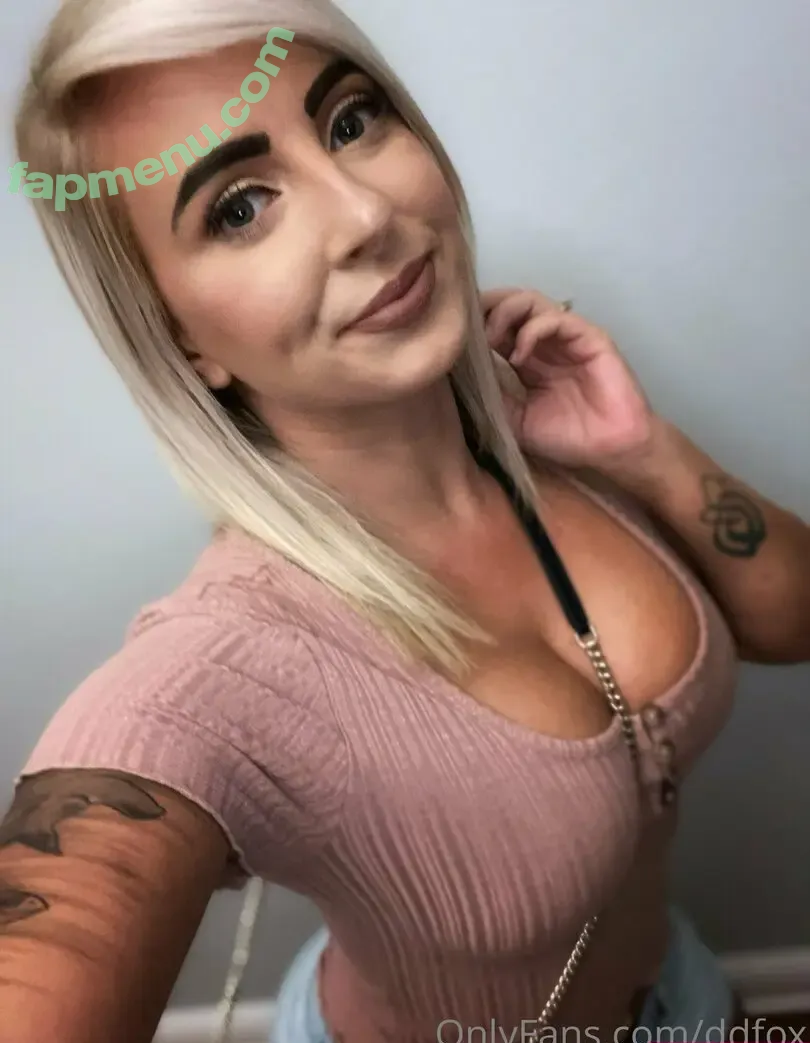 ddfox nude photo #0022 (ddfoxxmusic)