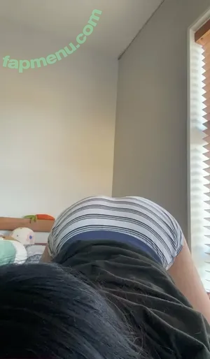  nude photo #0005