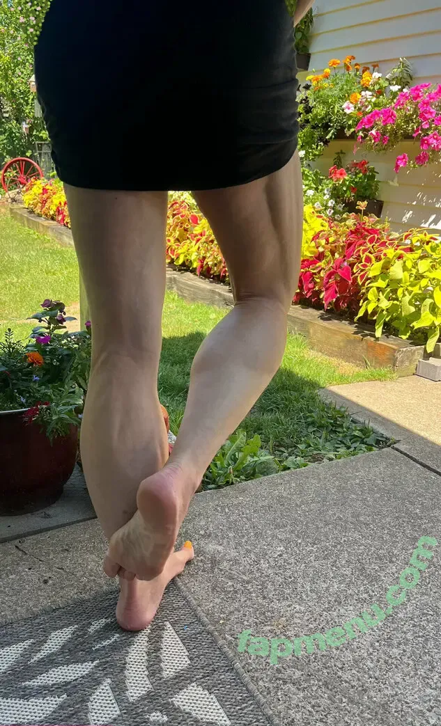de-feeted nude photo #0041 (defeetedc4s)