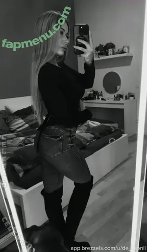 De_leonii nude photo #0073