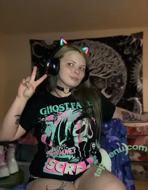 deadasfuk / gothicbaddies nude photo #0147