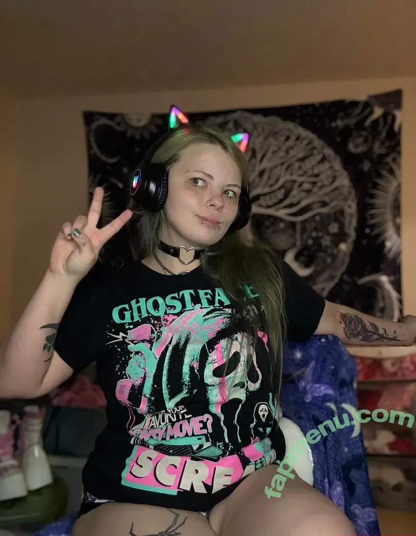 deadasfuk nude photo #0147 (gothicbaddies)