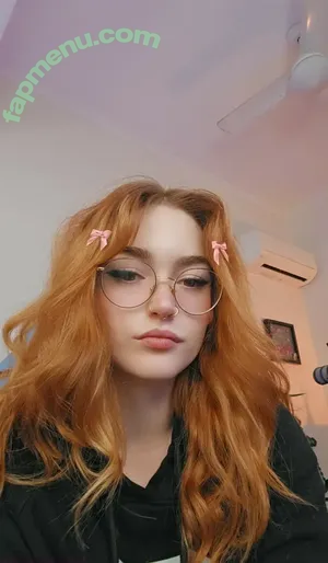 DeadlyKitten's Kofi / deadlykittenttv nude photo #0086