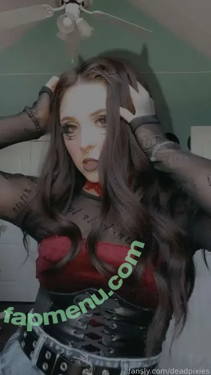 Deadpixieguts nude photo #0202 (Deadpixieguts)