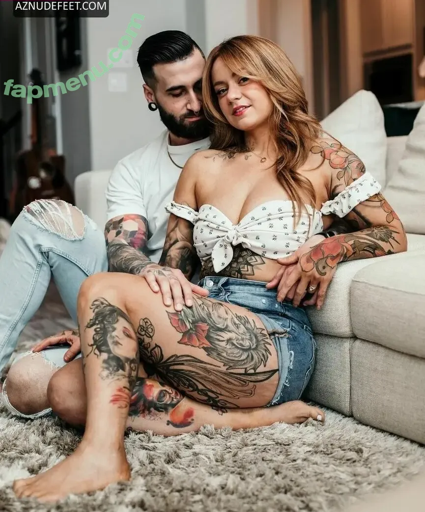 Deanna James nude photo #0025 (Tattoo Artist / deanna_art)