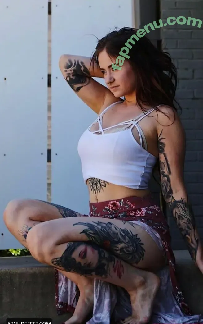 Deanna James nude photo #0026 (Tattoo Artist / deanna_art)