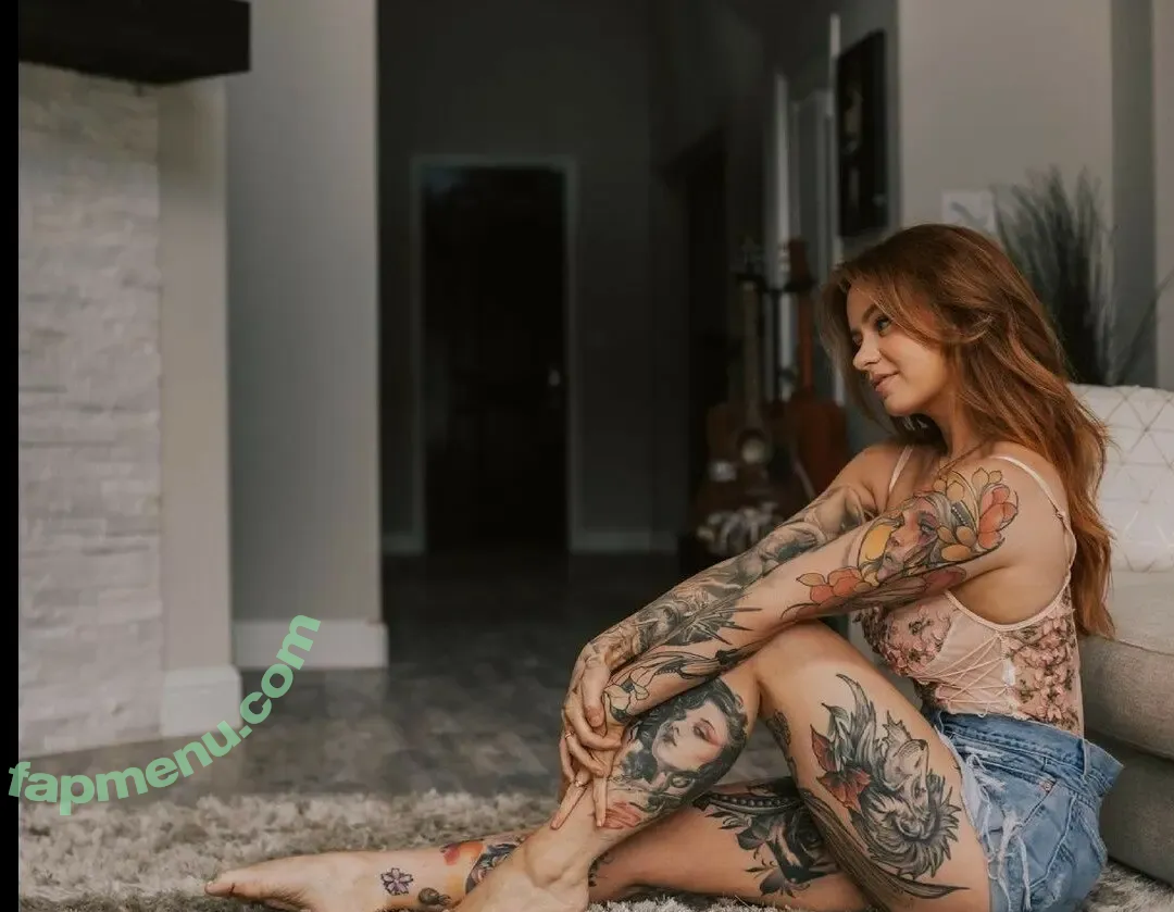 Deanna James nude photo #0030 (Tattoo Artist / deanna_art)