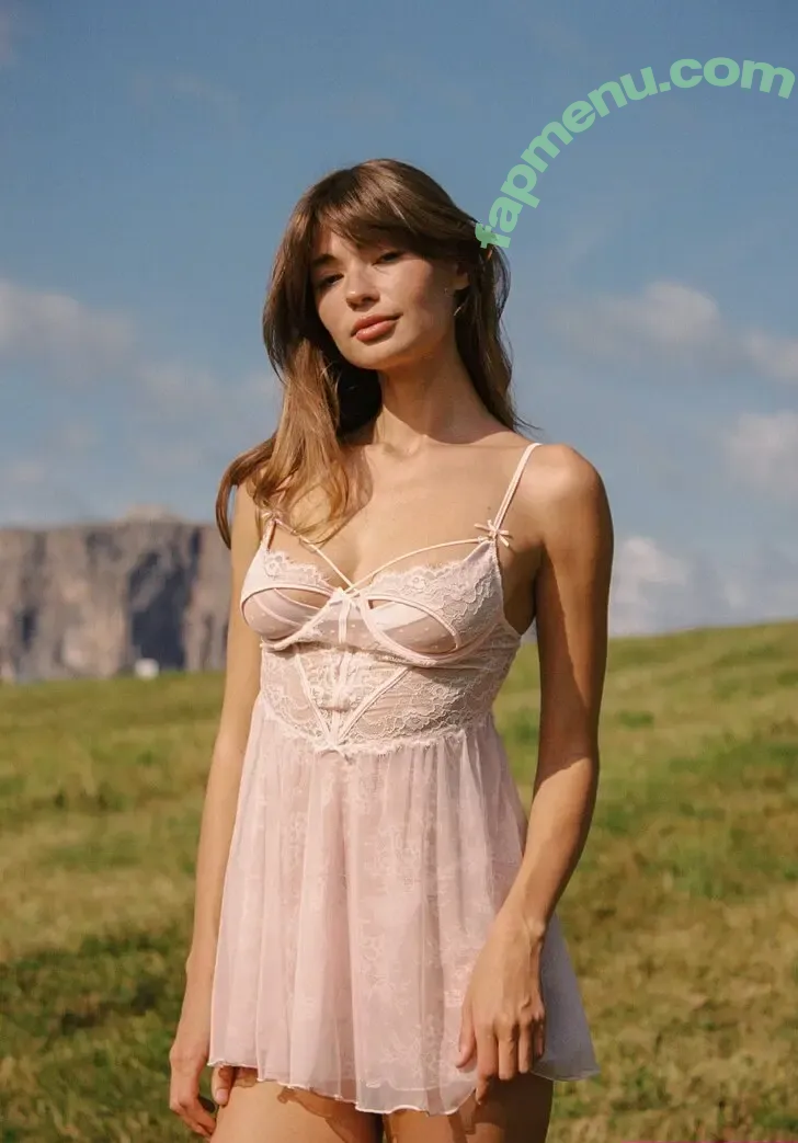 DeanRalphs nude photo #0102 (Anna.Ralphs / _anna_ralphs_)