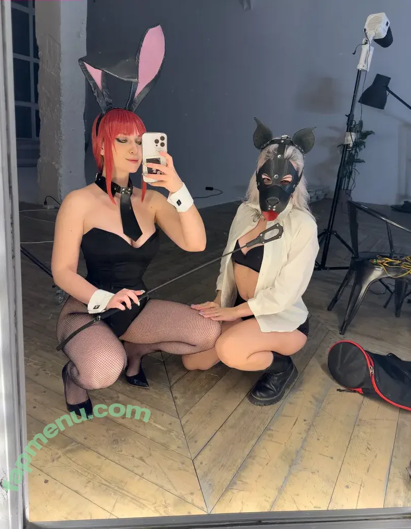 Dear Iris nude photo #0099 (DearIris_ / dear.dear.iris / dear.iris / dear_iris)