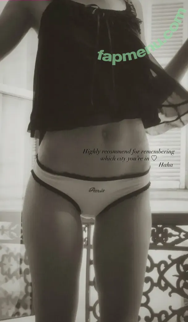 Dear.mathilda nude photo #0017 (Mathilda Toresdotter / mathildtantot)